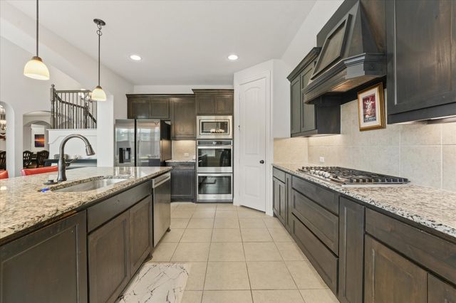 3020 Capital Hill Drive, Burleson, TX 76028
