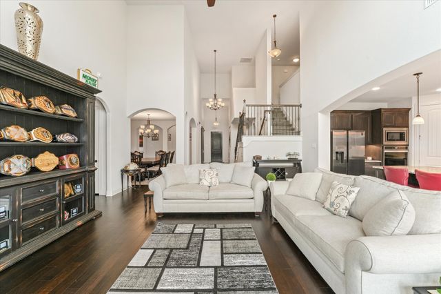 3020 Capital Hill Drive, Burleson, TX 76028