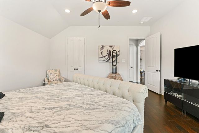 3020 Capital Hill Drive, Burleson, TX 76028