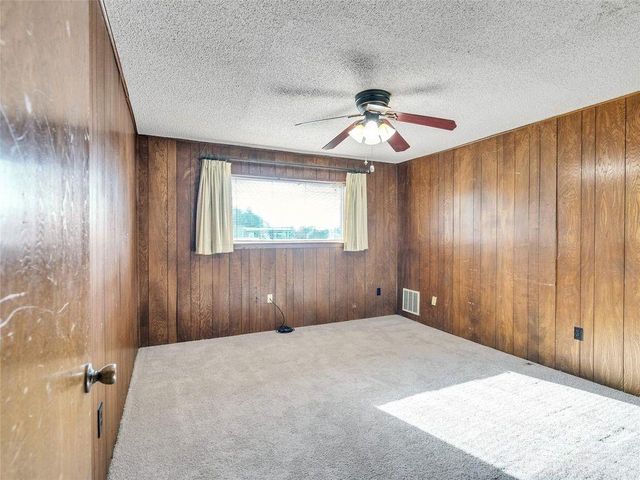 1320 Town Circle 1, Baytown, TX 77520