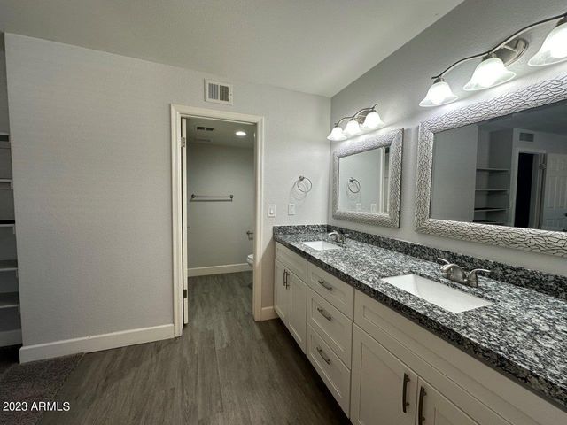 5815 W EVANS Drive, Glendale, AZ 85306