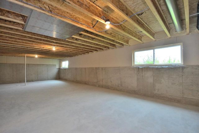 1037 Elderberry ROAD, Oconomowoc, WI 53066
