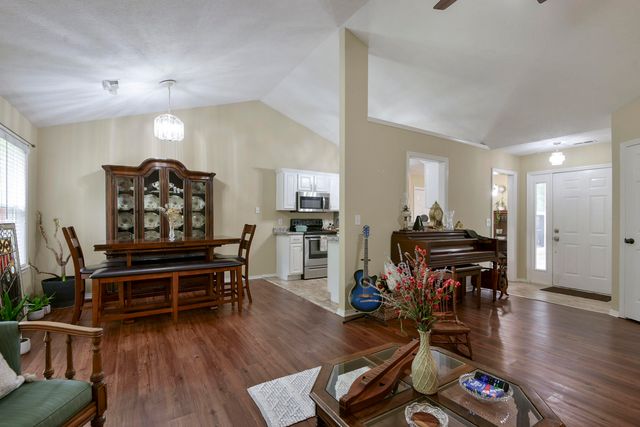 133 Birchwood Circle, Branson, MO 65616