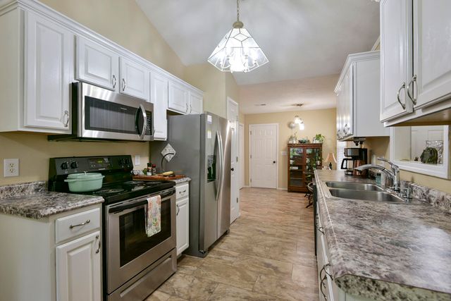 133 Birchwood Circle, Branson, MO 65616