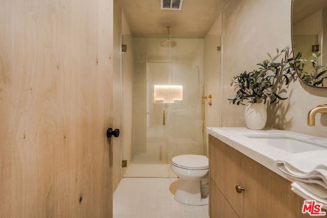 1969 Curson Place, Los Angeles, CA 90046