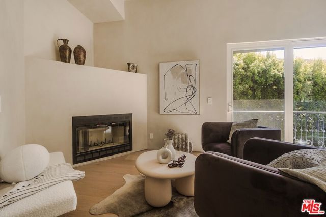 1969 Curson Place, Los Angeles, CA 90046