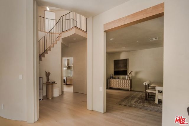 1969 Curson Place, Los Angeles, CA 90046