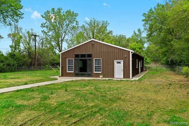 49712 Geddes Road, Canton, MI 48188