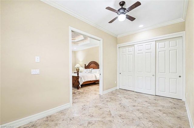 672 Fairway TER, Naples, FL 34103