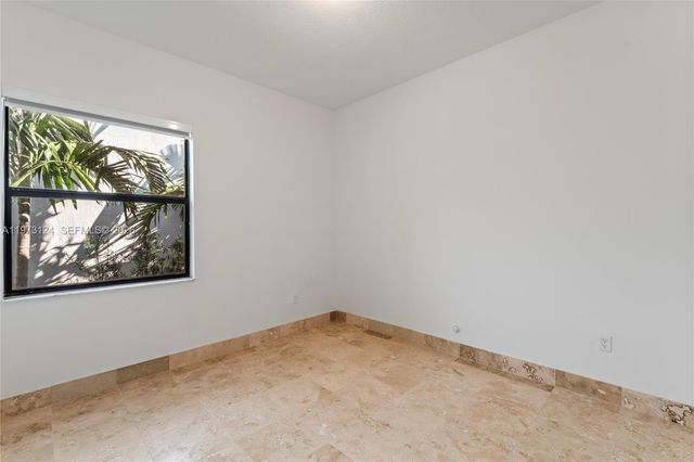 17564 SW 41st St, Miramar, FL 33029