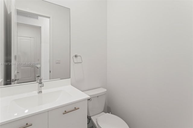 17564 SW 41st St, Miramar, FL 33029