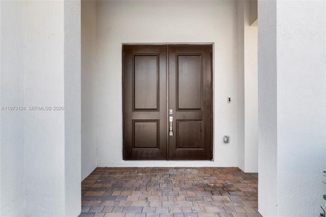 17564 SW 41st St, Miramar, FL 33029