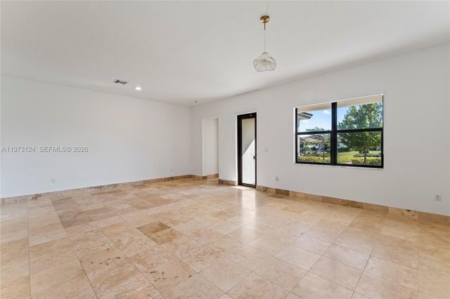 17564 SW 41st St, Miramar, FL 33029