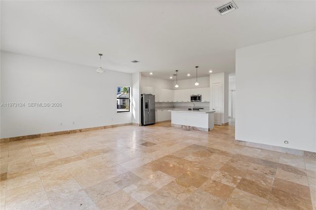 17564 SW 41st St, Miramar, FL 33029