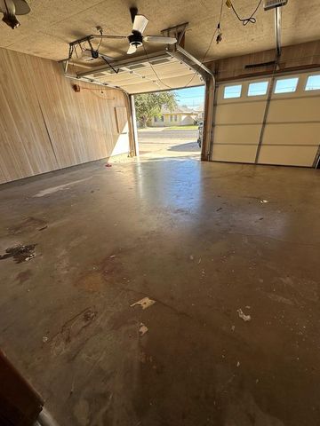 1721 Petroleum Dr, Odessa, TX 79762