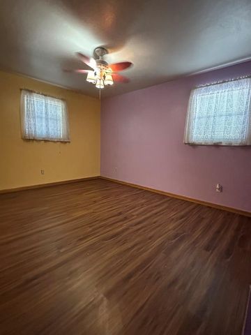 1721 Petroleum Dr, Odessa, TX 79762