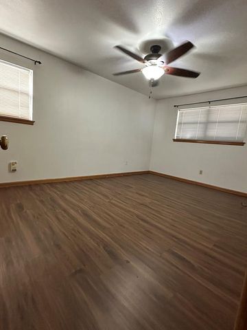 1721 Petroleum Dr, Odessa, TX 79762