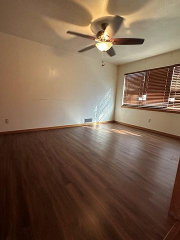 1721 Petroleum Dr, Odessa, TX 79762