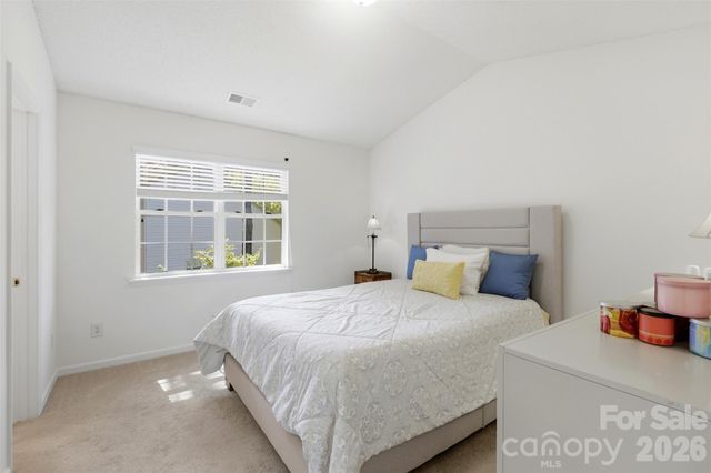 6720 Cypress Tree Lane, Charlotte, NC 28215