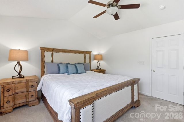 6720 Cypress Tree Lane, Charlotte, NC 28215