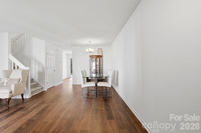 6720 Cypress Tree Lane, Charlotte, NC 28215