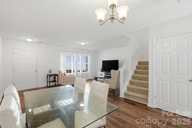 6720 Cypress Tree Lane, Charlotte, NC 28215