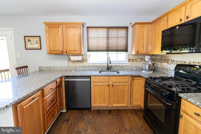 118 BELLEVUE RD, Coatesville, PA 19320