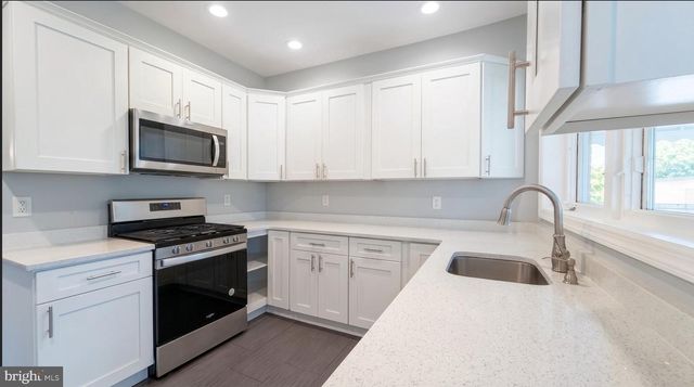 154 ANDREW ST, Hamilton, NJ 08610