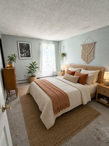 48 Vincent Cir, Worcester, MA 01604