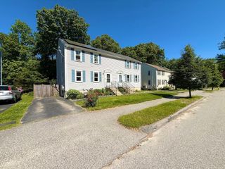 48 Vincent Cir, Worcester, MA 01604