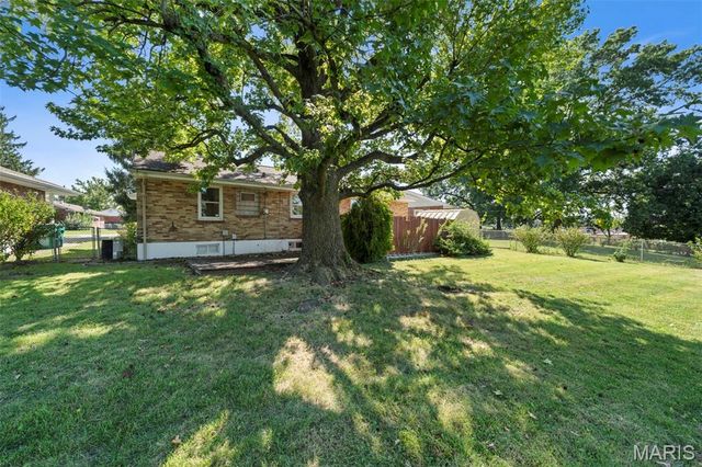 1273 Waldorf Drive, Bellefontaine Nghbrs, MO 63137