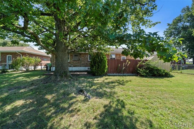 1273 Waldorf Drive, Bellefontaine Nghbrs, MO 63137