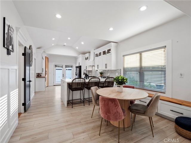 2330 W 29th Place, Los Angeles, CA 90018