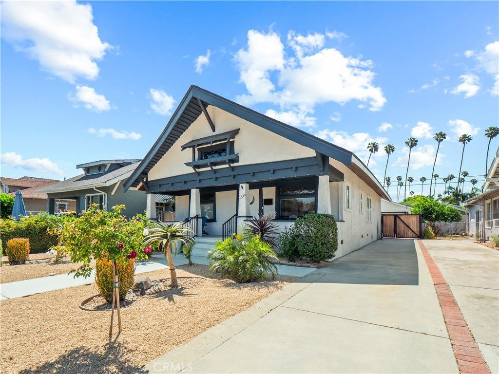 2330 W 29th Place, Los Angeles, CA 90018