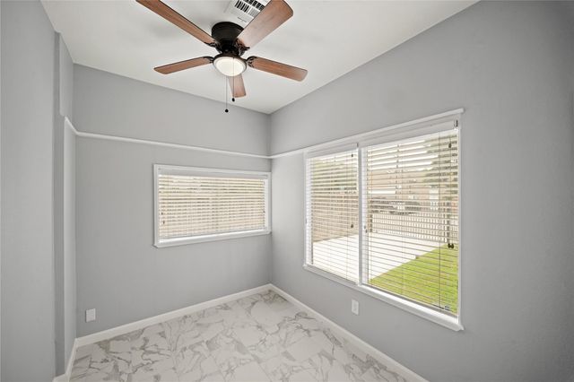 741 E 9th Street, Houston, TX 77007