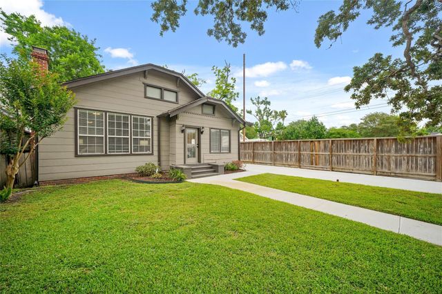 741 E 9th Street, Houston, TX 77007
