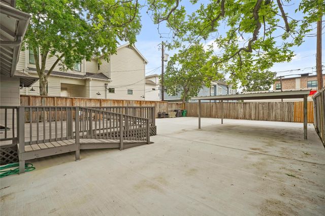 741 E 9th Street, Houston, TX 77007