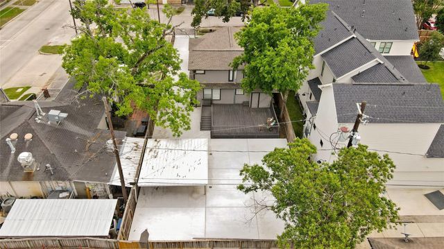 741 E 9th Street, Houston, TX 77007