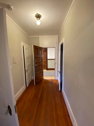 9 Sewall Ave 312, Brookline, MA 02446