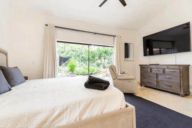 9823 NW Sun Pointe Drive NW 1, Boynton Beach, FL 33437