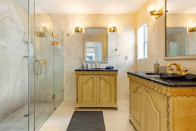9823 NW Sun Pointe Drive NW 1, Boynton Beach, FL 33437