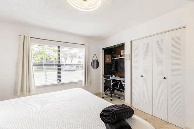 9823 NW Sun Pointe Drive NW 1, Boynton Beach, FL 33437