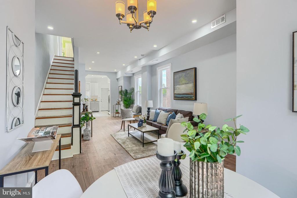 Image 1 of property listing at 427 E 27TH ST, Baltimore, MD 21218