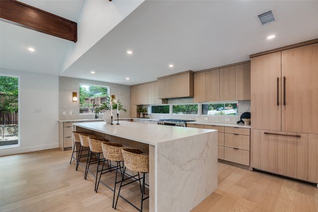 10757 Saint Lazare Drive, Dallas, TX 75229