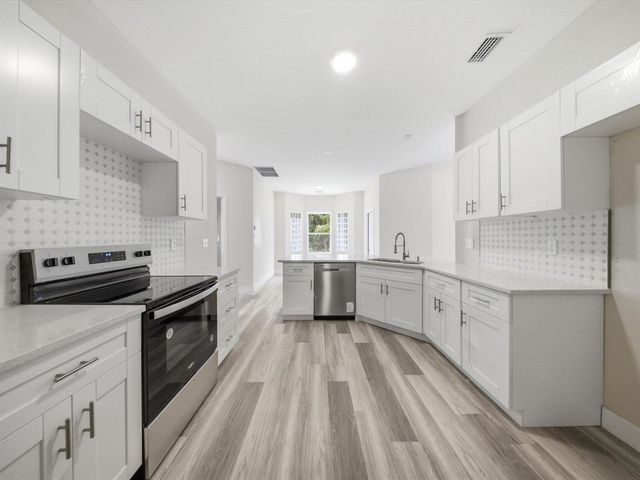 16029 Arcaro Avenue, Port Charlotte, FL 33954