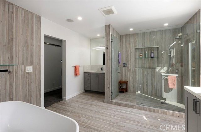 24852 Buckboard Lane, Laguna Hills, CA 92653