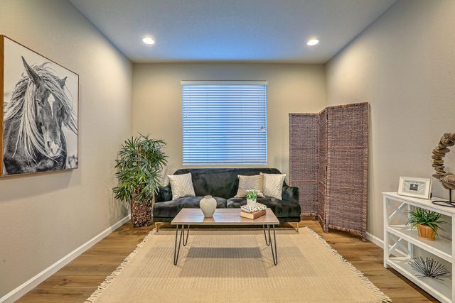 11809 N Star Trail NW, Albuquerque, NM 87120