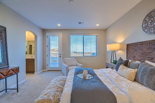 11809 N Star Trail NW, Albuquerque, NM 87120