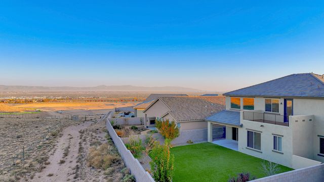 11809 N Star Trail NW, Albuquerque, NM 87120