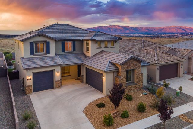 11809 N Star Trail NW, Albuquerque, NM 87120